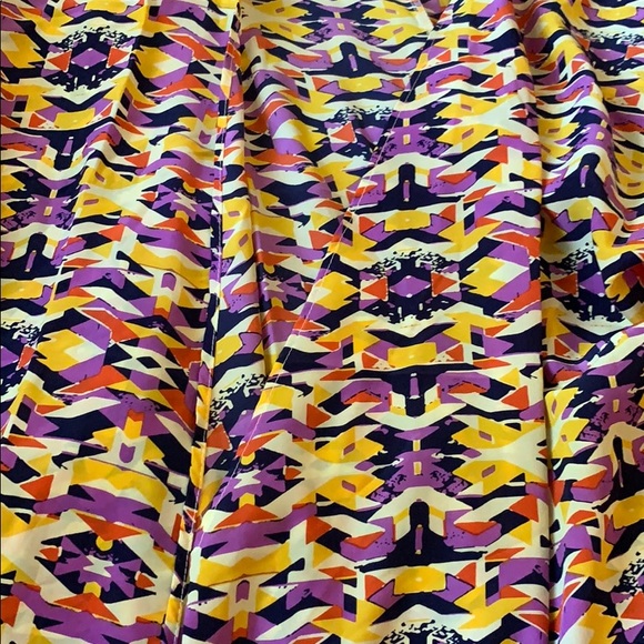 Lularoe Lindsay Kimono size M like New - Picture 2 of 4